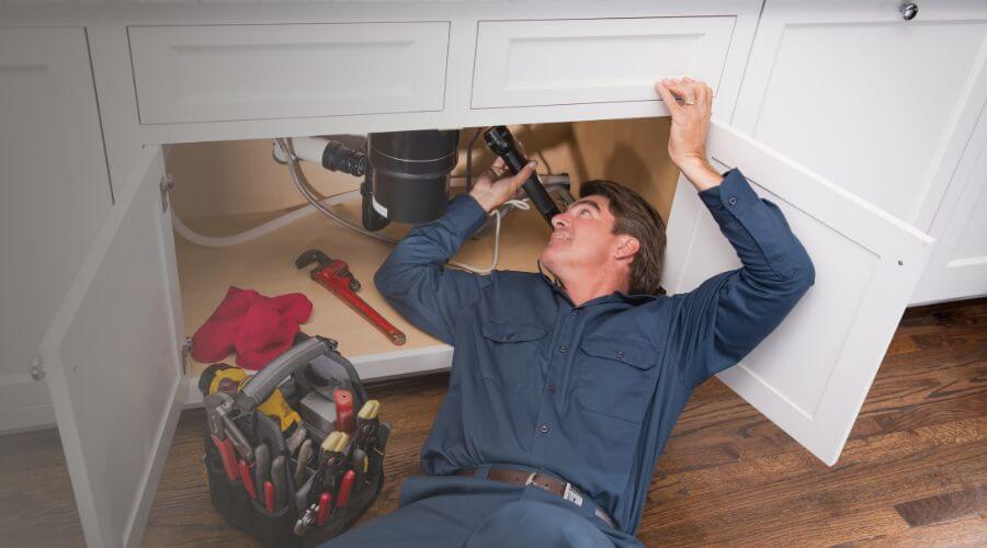Professional clogged toilet repair in Newark, DE